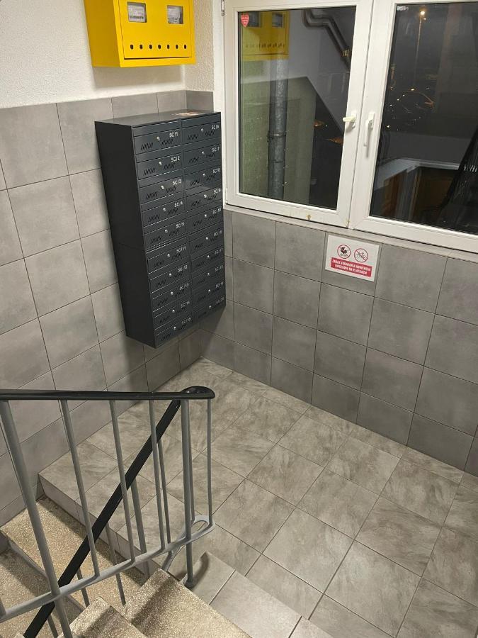 Kawalerka Na Wakacje W Swinoujsciu سفينويتشي المظهر الخارجي الصورة
